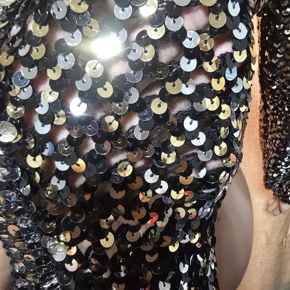 Vintage Elegant Sequin Black Blazer - Picture 2 of 9